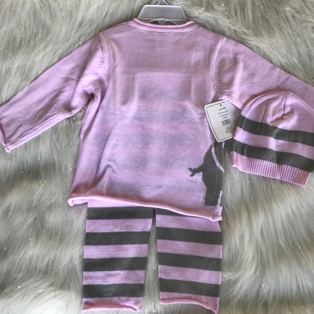 Matching Knit Set - Picture 3 of 3